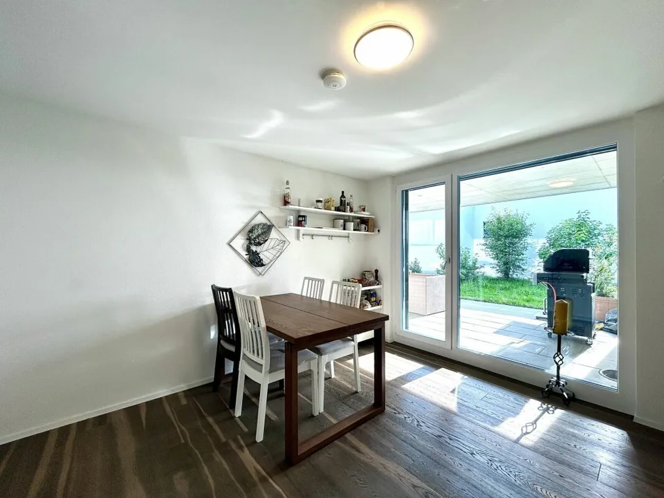 Hochwertiges Wohnen mit Whirlpool in moderner 6.5-Zimmer-Wohnung!