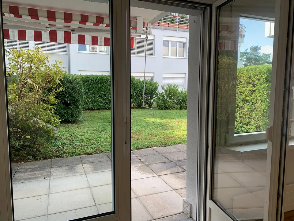 Charmante 2-Zimmerwohnung im Grünen - Ruhige Lage in Riehen