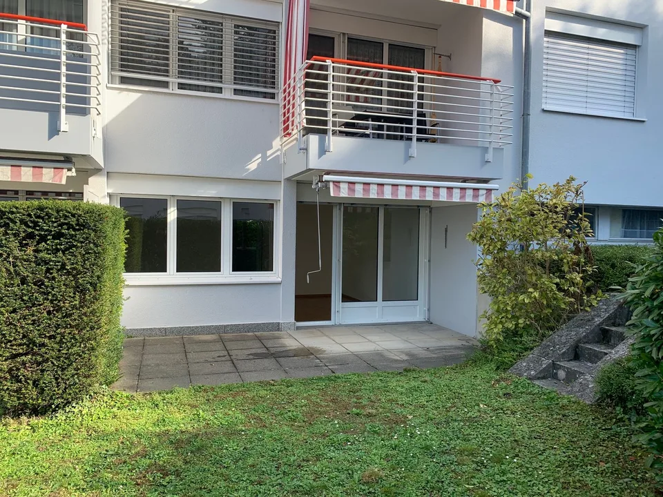 Charmante 2-Zimmerwohnung im Grünen - Ruhige Lage in Riehen