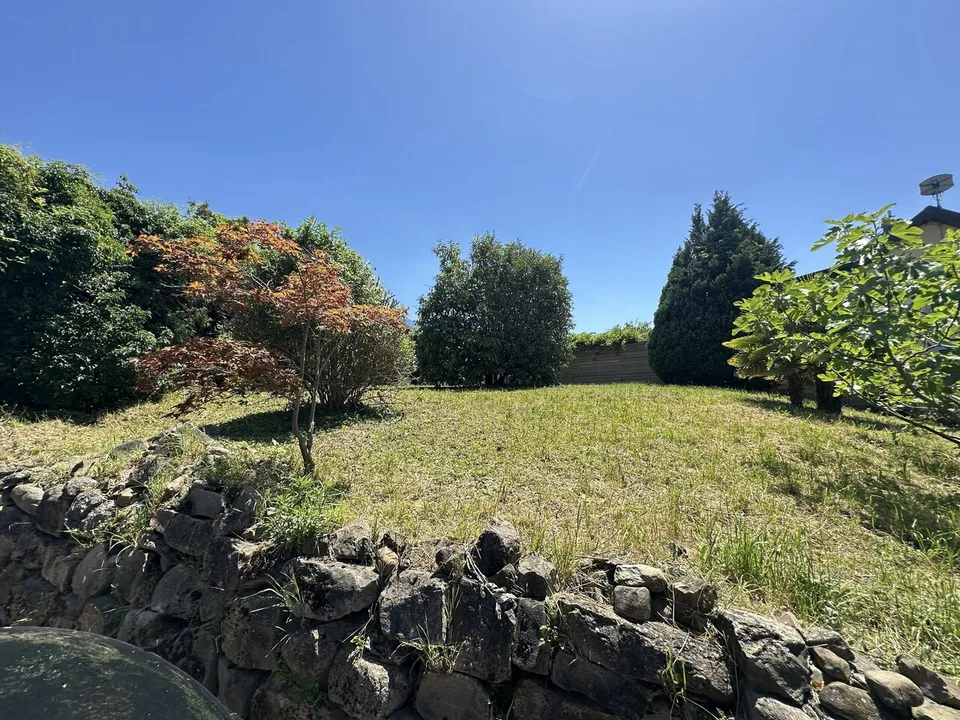 Ampio 3,5 locali con giardino