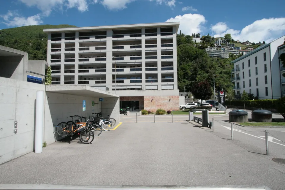Funzionale e luminoso attico di 2.5 locali a Locarno a pochi passi dalla città vecchia