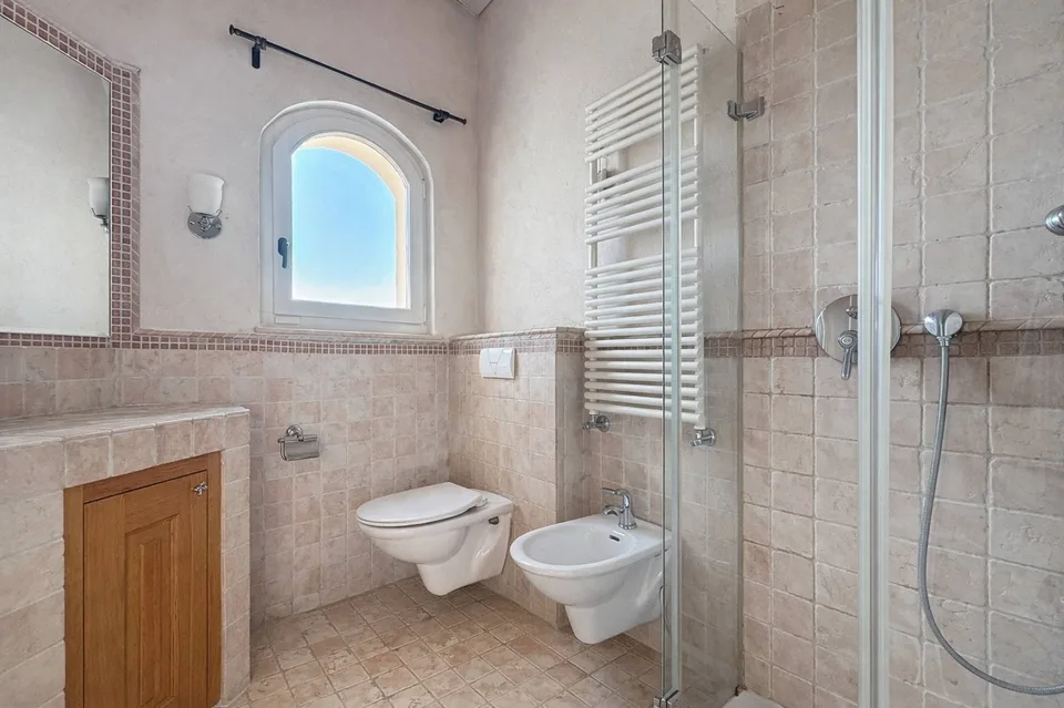 Prächtige südliche Villa mit Pool