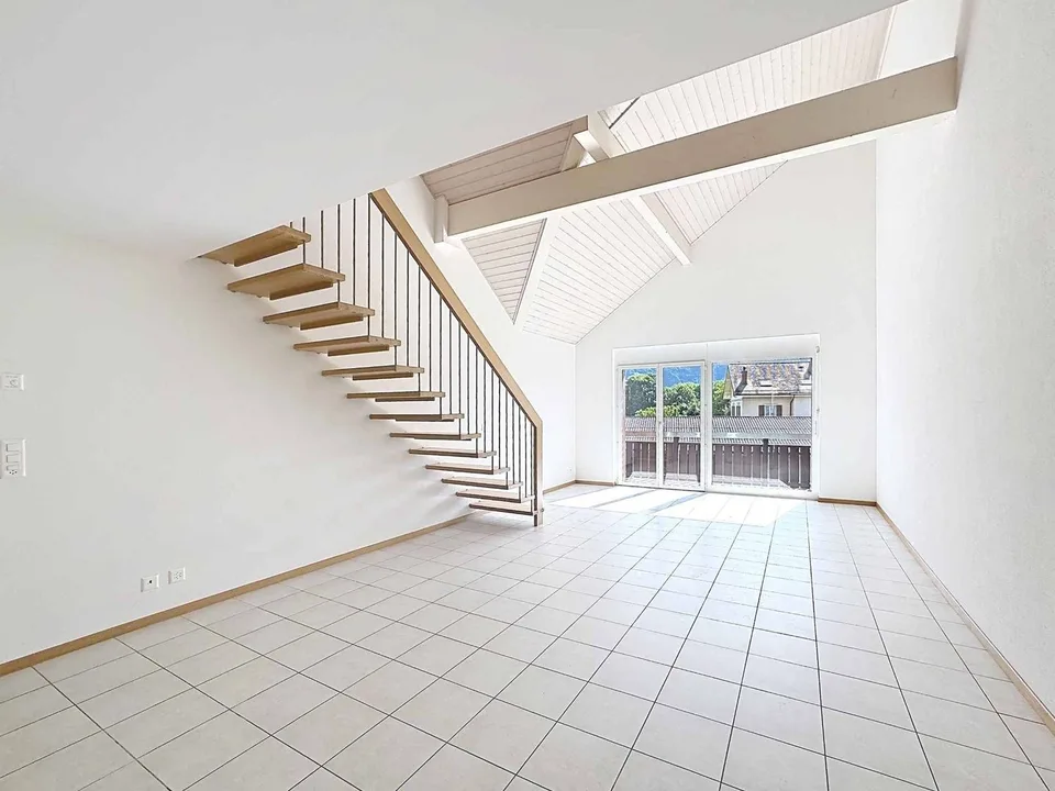 Großes 4.5-Zimmer-Apartment mit 137.7 m2, Galerie und überdachten Balkonen
