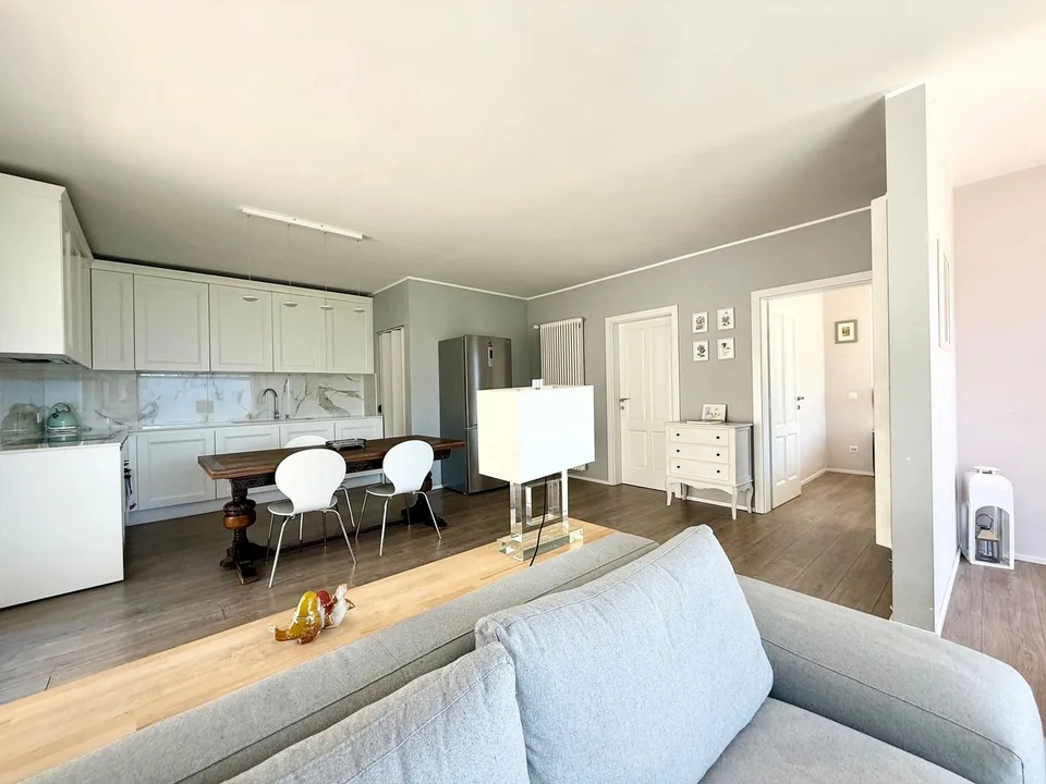 Rif 2026 - IN ALTA COLLINA - RESIDENZA SECONDARIA CON BELLA VISTA LAGO