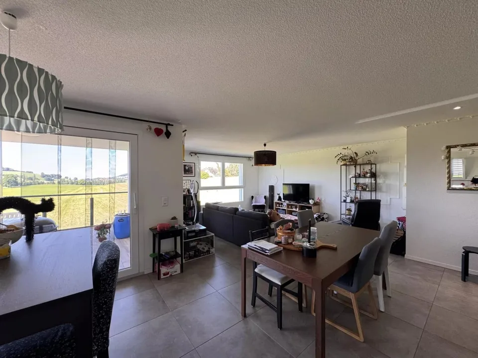 Rte de Romont 8 – Beautiful 3.5-room apartment on the 1st floor