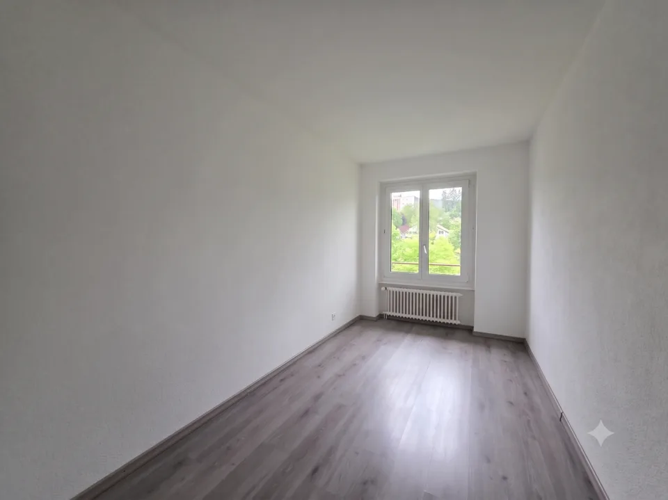 Beautiful 3.5-room modern and bright apartment with balcony - Le Locle