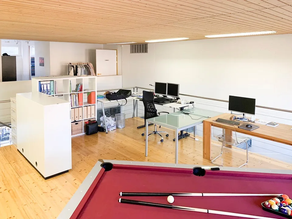 Grosse Wohnung / Loft Duplex zu vermieten in Nidau