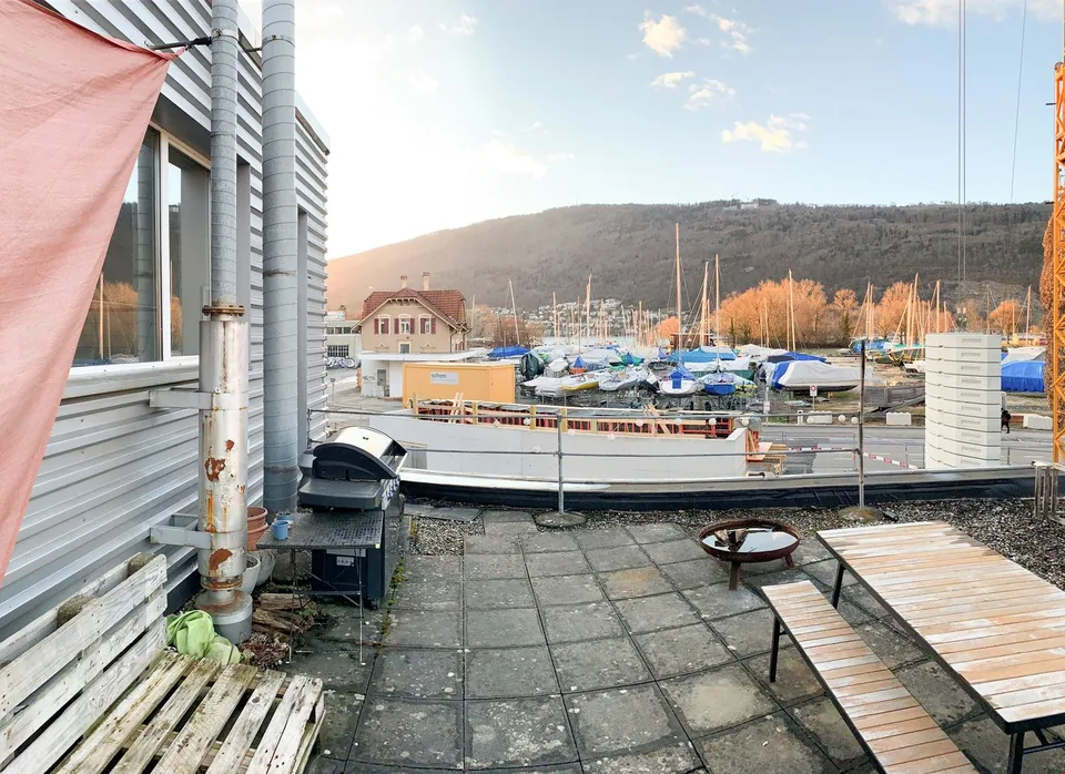 Grosse Wohnung / Loft Duplex zu vermieten in Nidau