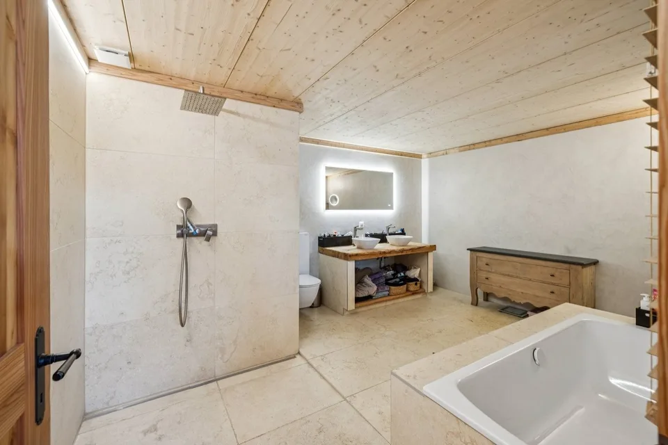 Incantevole borgo del comune di Liddes, beneficia di un ambiente pacifico