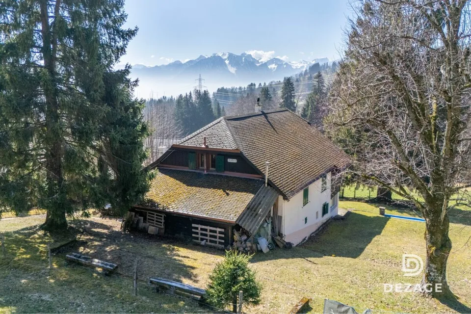 Prächtiges Haus zur Renovierung im Herzen einer erhaltenen Naturlandschaft