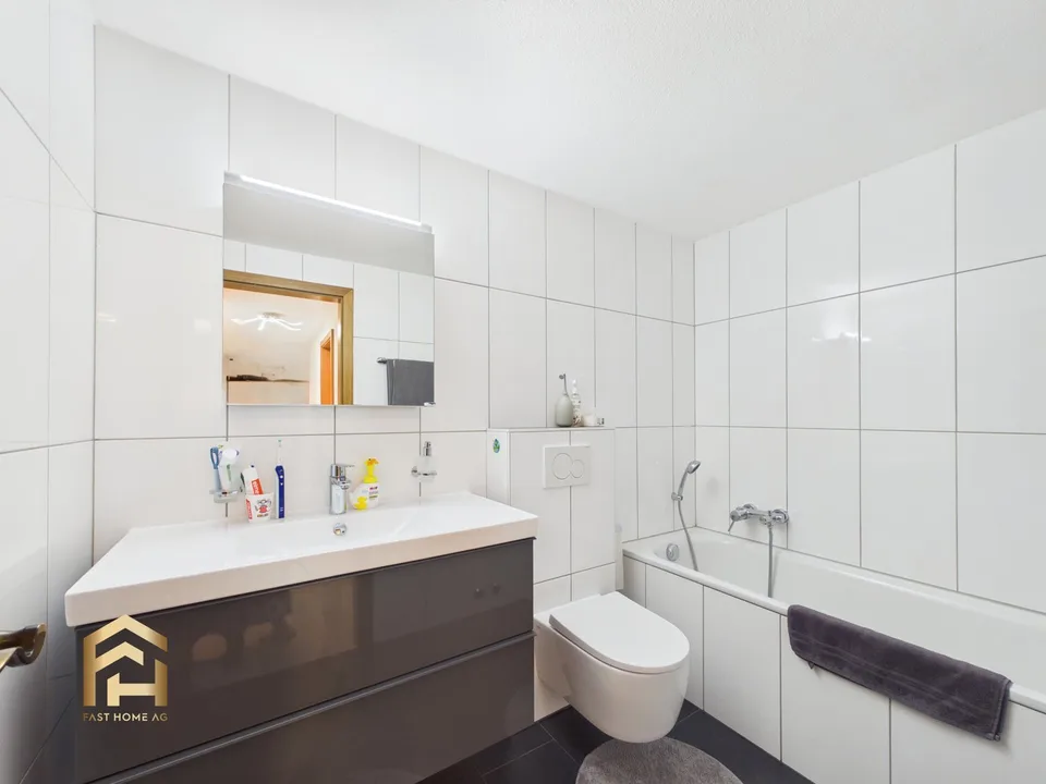 Laufend modernisierte und bezugsbereite Familienwohnung