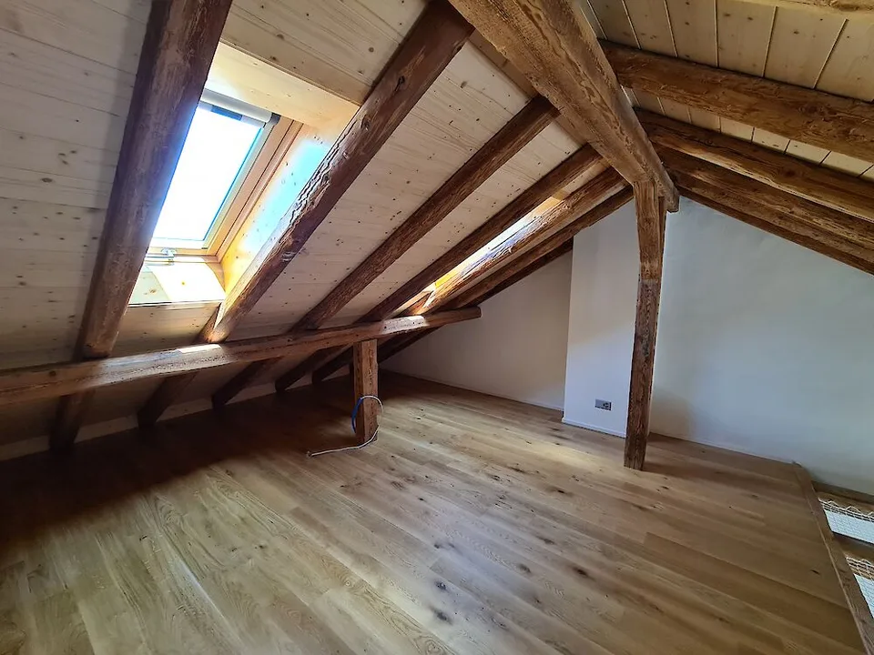 Charmante 2.5 Duplex-Wohnung im Alt-Quartier