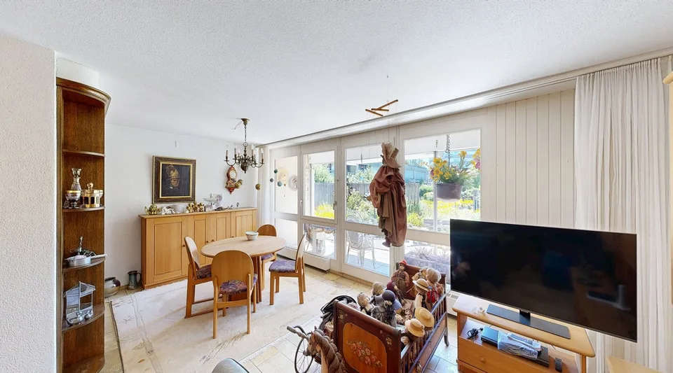 Appartement de jardin 3.5 pièces avec beaucoup de vie privée et de potentiel de conception