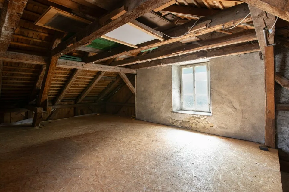 Grosszügiges Einfamilienhaus an naturnaher Lage