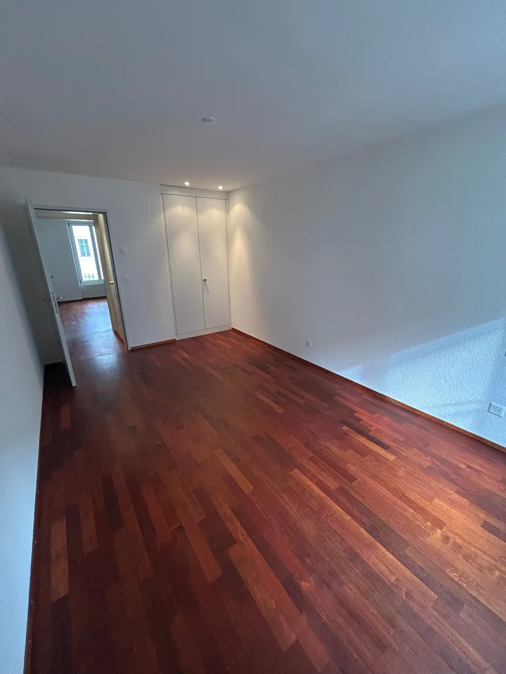 Unique appartement au centre de Bienne avec ascenseur dans l'appartement