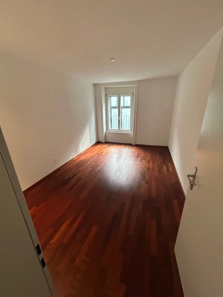 Unique appartement au centre de Bienne avec ascenseur dans l'appartement