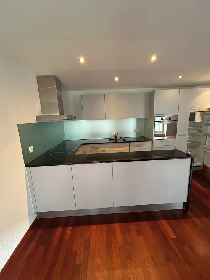 Unique appartement au centre de Bienne avec ascenseur dans l'appartement