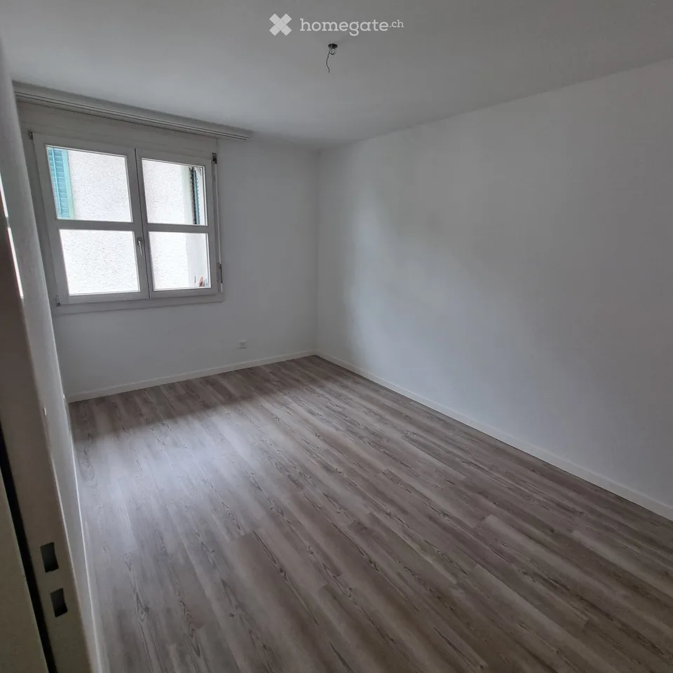 Bright 4.5-room apartment with balcony in Koblenz – available immediately!
