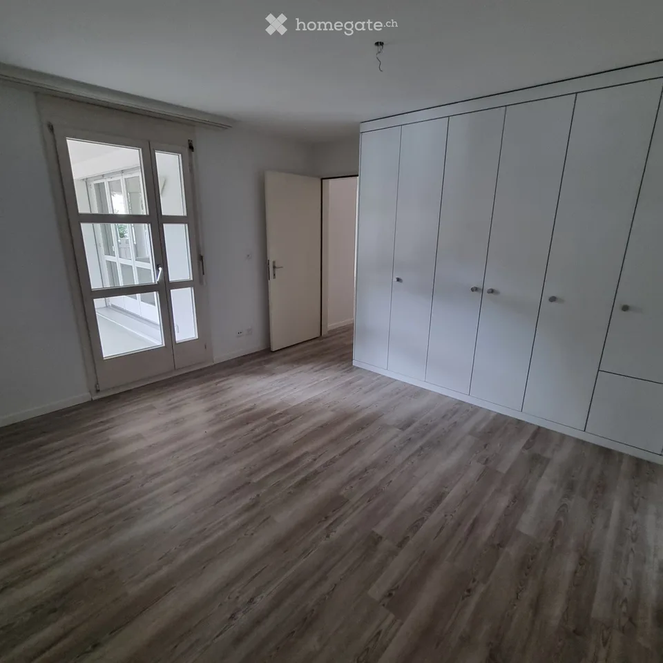 Bright 4.5-room apartment with balcony in Koblenz – available immediately!