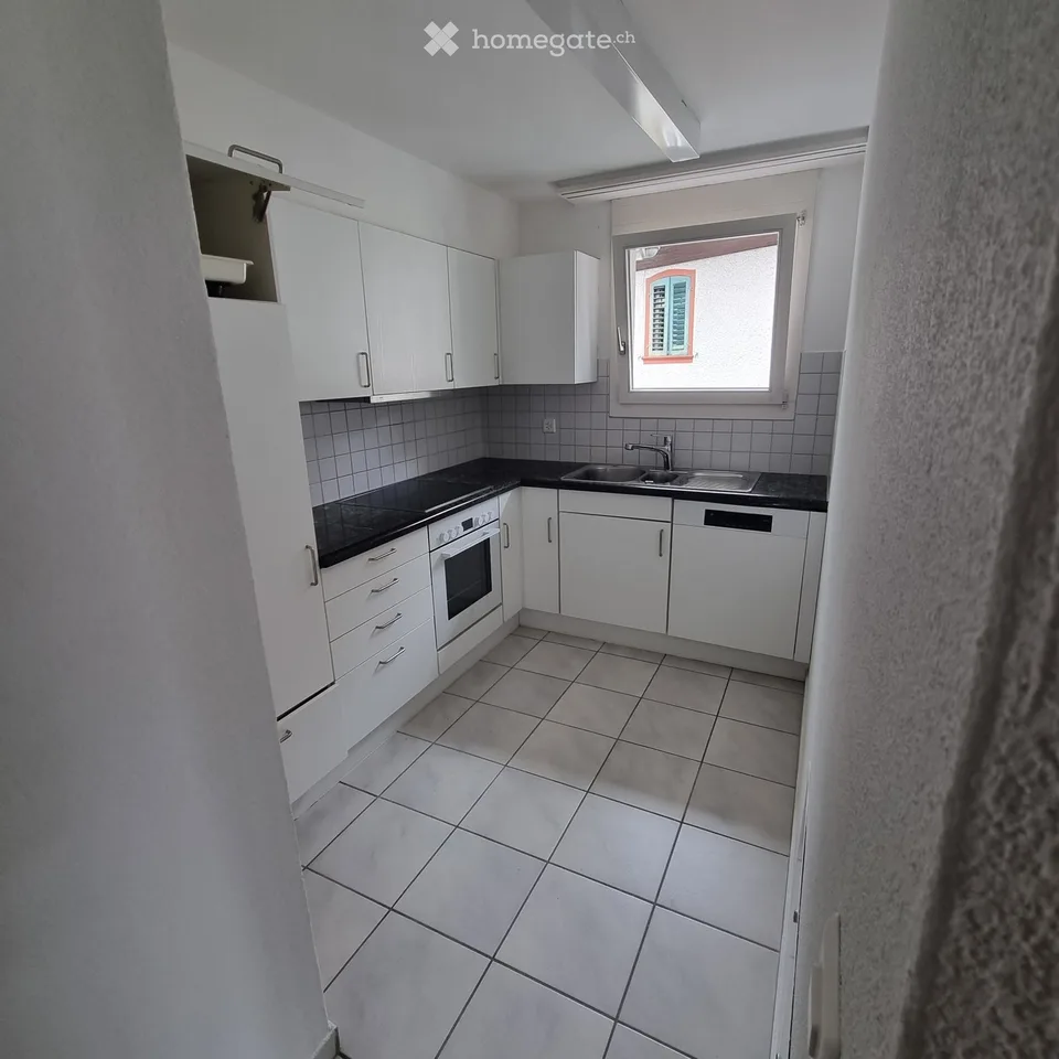 Bright 4.5-room apartment with balcony in Koblenz – available immediately!