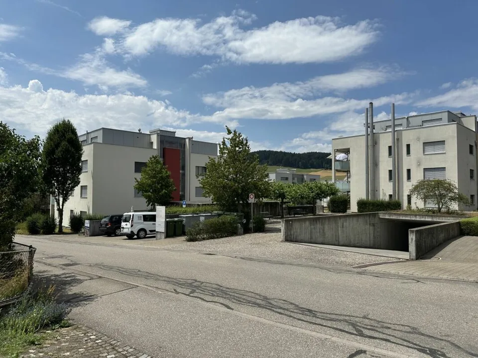 Appartamento in proprietà di 3½ locali in una zona residenziale centrale e tranquilla