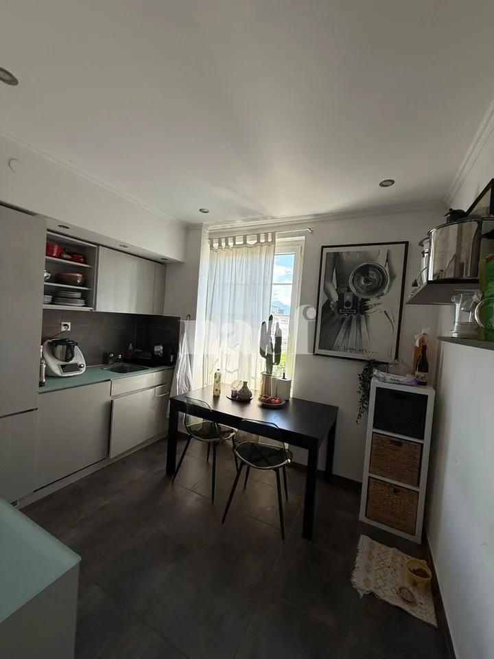 Charmant appartement de 3.5 pièces au 3ème étage