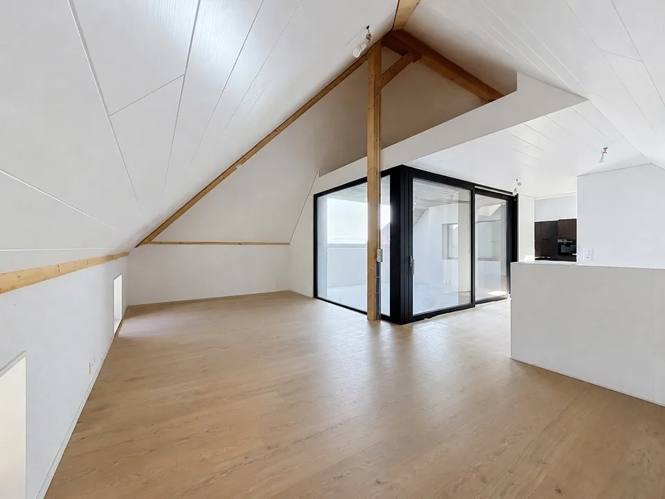Der Raum einer Villa, die Gelassenheit des Neuen