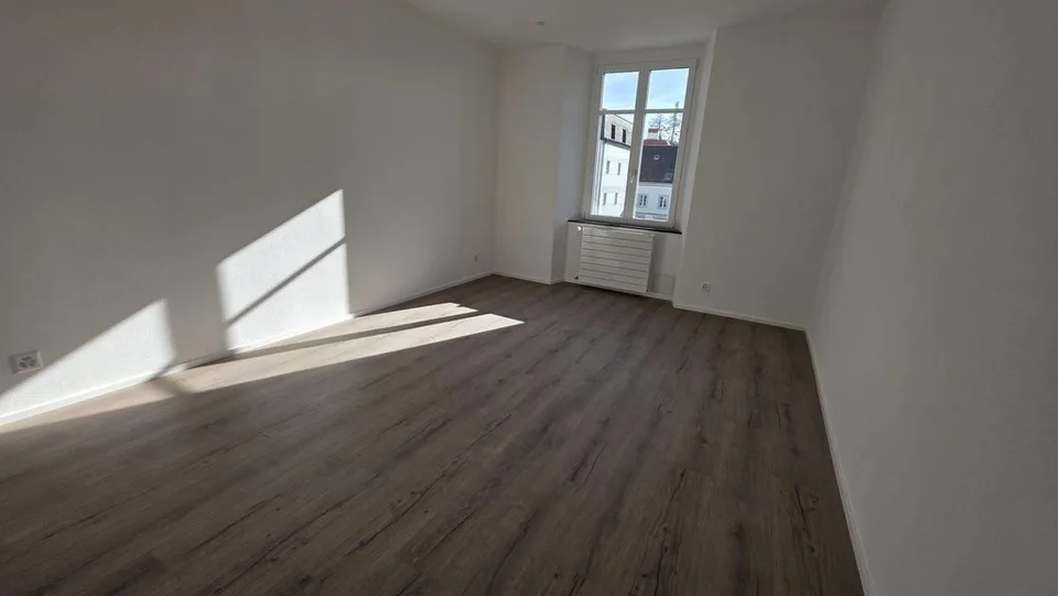 5 PIÈCES DE STANDING COMPLÈTEMENT RÉNOVÉ