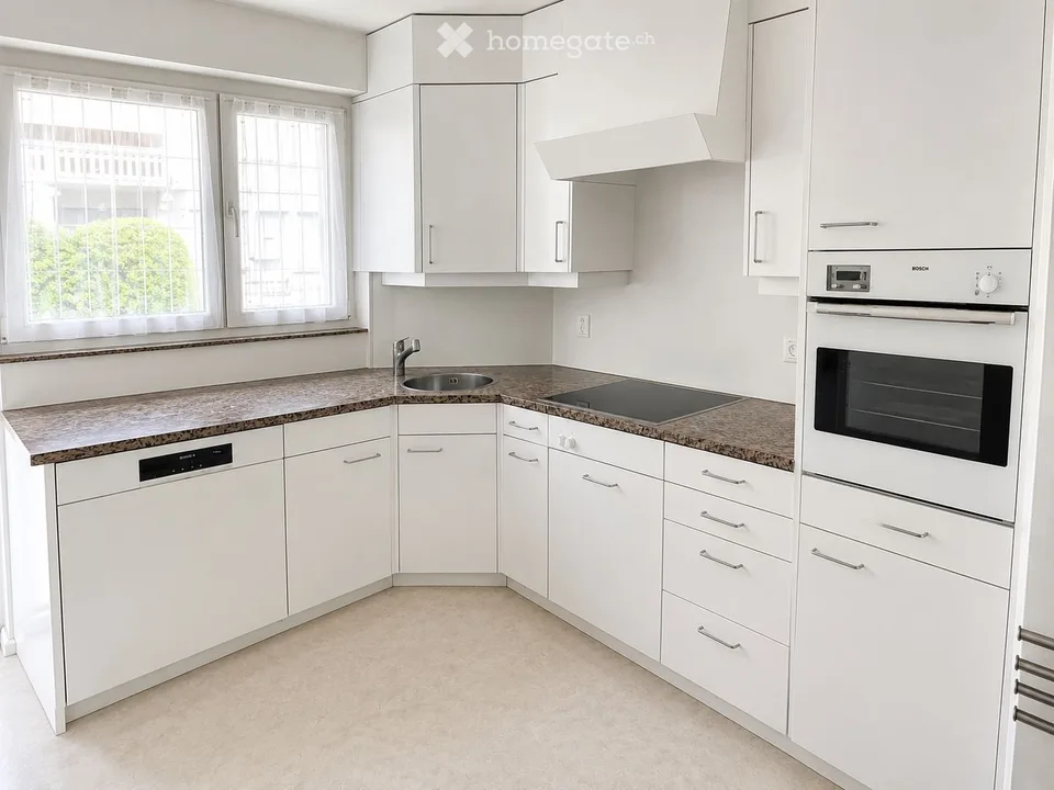 Charming 3-room apartment with garage for sale on Carmenstrasse 48 in Zurich