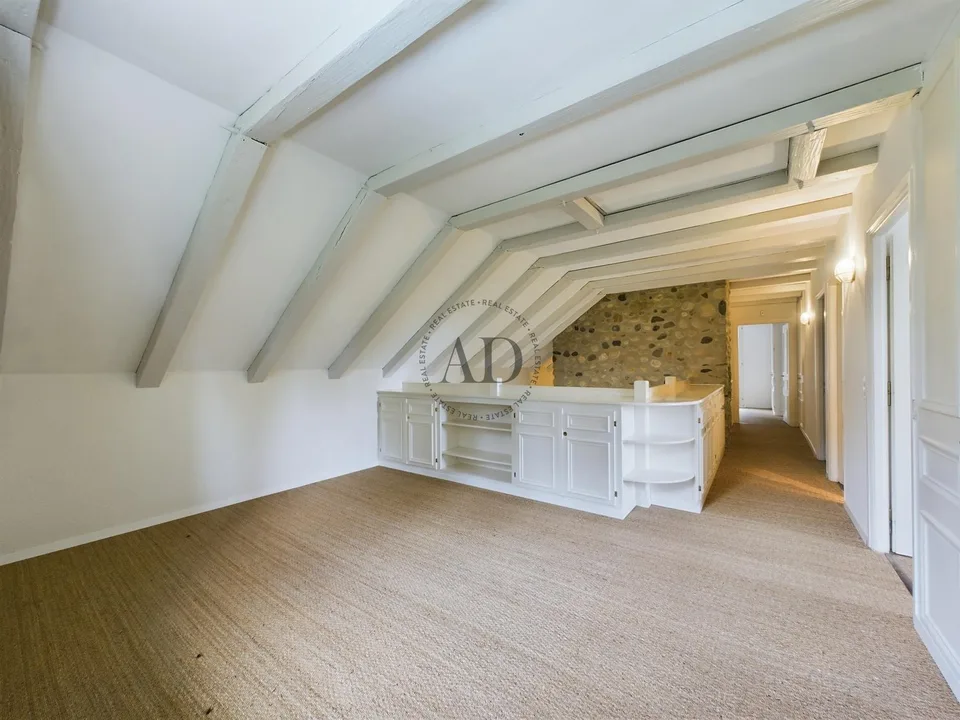 Casa indipendente con piscina