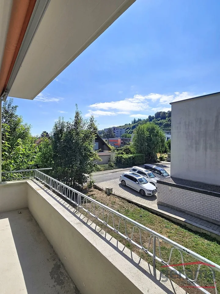 Renovierte 3.5 Zimmerwohnung in Flamatt !