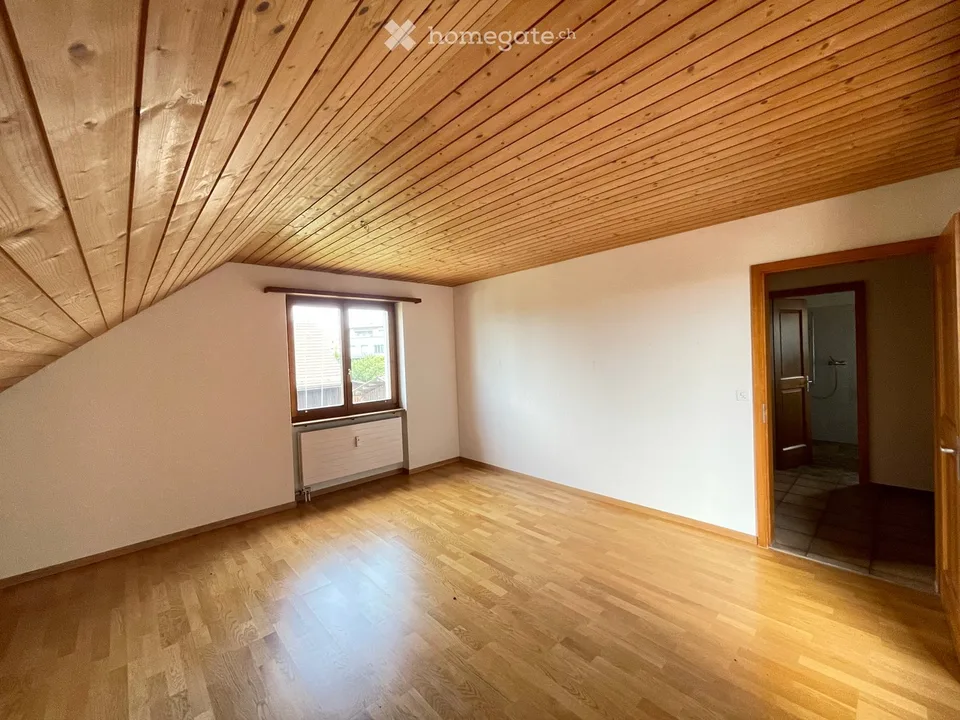 3 Wohnungen verfügbar in Uster  (3.5 & 4.5 Zimmer); befristete Miete bis Ende Januar 2027