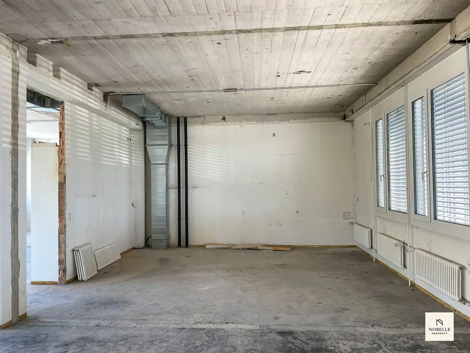 Your new company headquarters in RhyTech: 283 m² with expansion potential to around 566 m²
