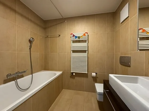 Wohnung 4.5 Zimmer mit Aussicht und hohem Standard
