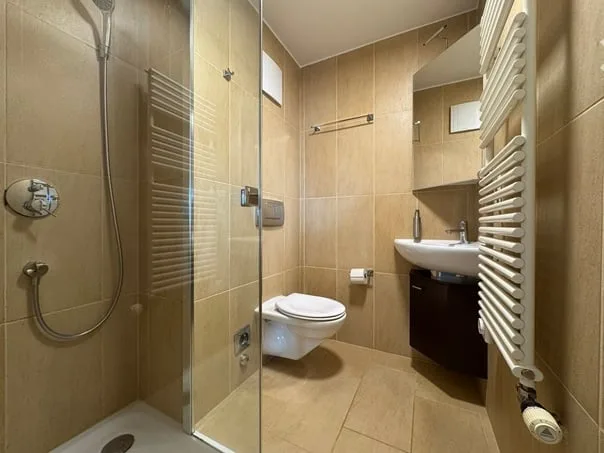 Wohnung 4.5 Zimmer mit Aussicht und hohem Standard