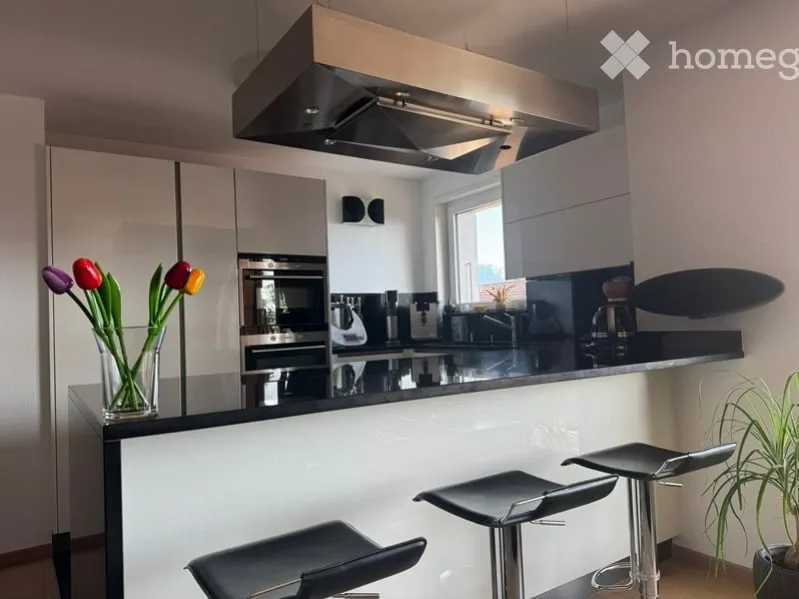 Wohnung 4.5 Zimmer mit Aussicht und hohem Standard