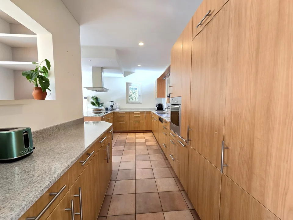 Exklusive Villa 702 m² mit Garten und Privatsphäre in Miglieglia