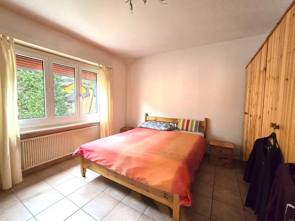 Großes 5,5-Zimmer-Apartment im dritten und letzten Stock mit überdachter Panoramaterrasse.