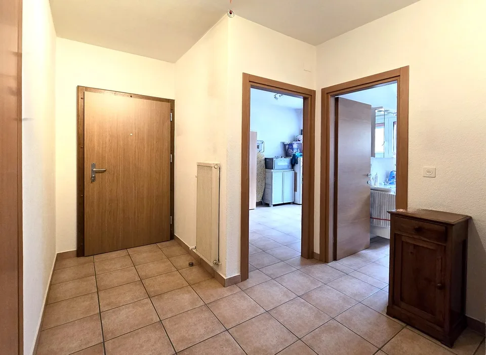 Großes 5,5-Zimmer-Apartment im dritten und letzten Stock mit überdachter Panoramaterrasse.
