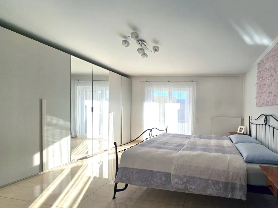 Eccezionale appartamento di 4,5 locali a Breganzona / Außergewöhnliche 4,5-Zimmer-Wohnung in Breganzona