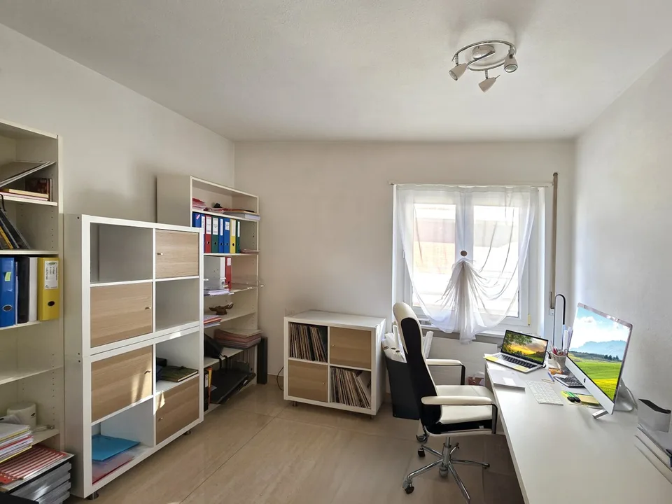 Eccezionale appartamento di 4,5 locali a Breganzona / Außergewöhnliche 4,5-Zimmer-Wohnung in Breganzona