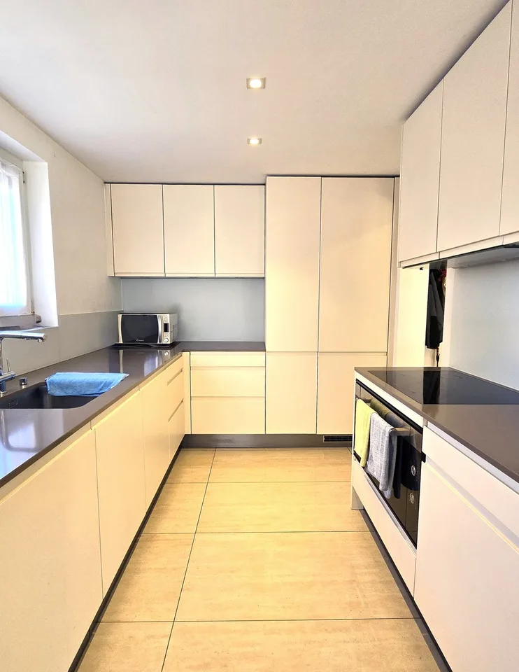 Eccezionale appartamento di 4,5 locali a Breganzona / Außergewöhnliche 4,5-Zimmer-Wohnung in Breganzona