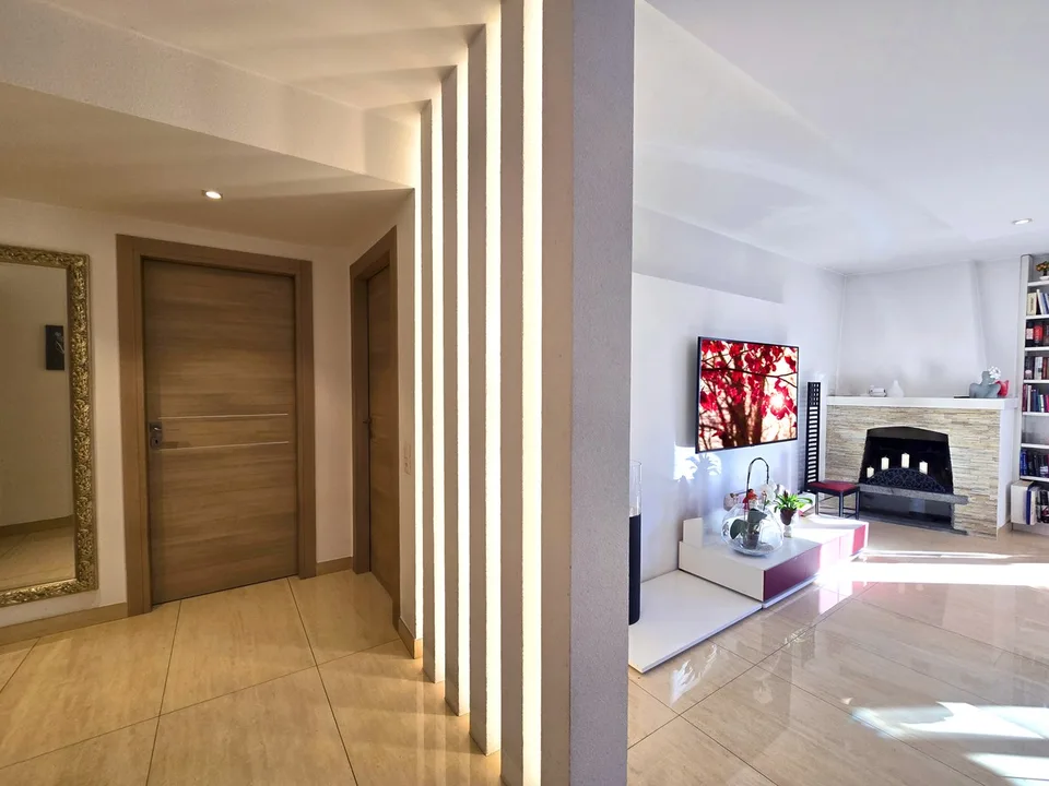 Eccezionale appartamento di 4,5 locali a Breganzona / Außergewöhnliche 4,5-Zimmer-Wohnung in Breganzona