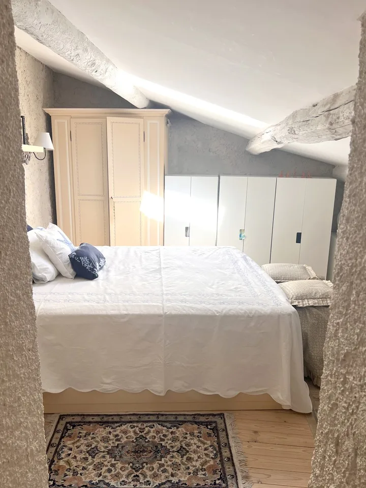 Appartement mit 4 Zimmern, Charme und Panoramaturm