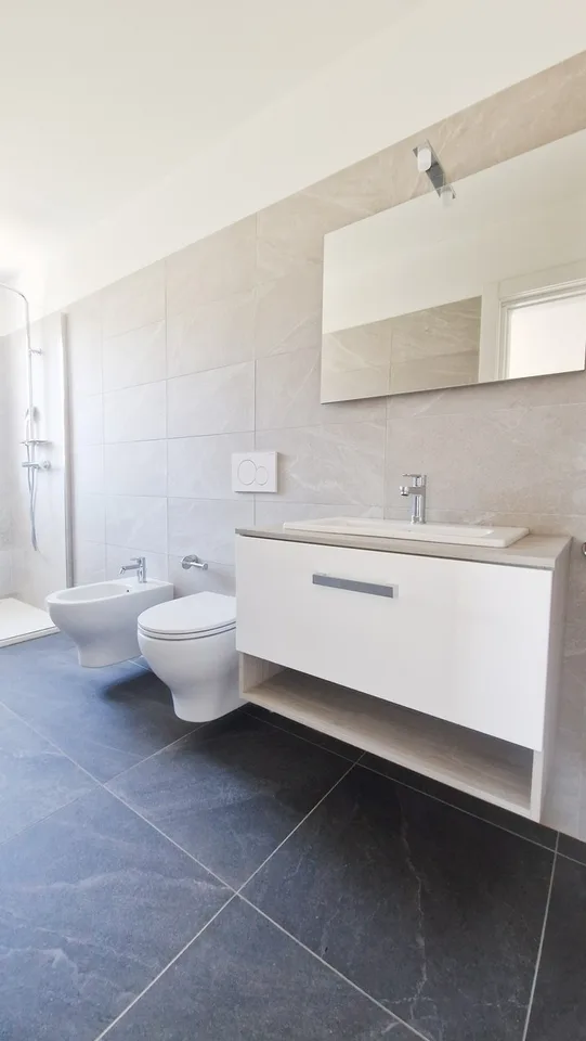 Nouvel appartement 2,5 pièces avec balcon couvert et vue dégagée