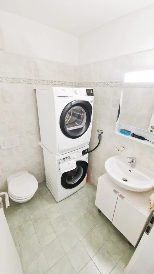 Moderno ed ampio appartamento 3.5 locali