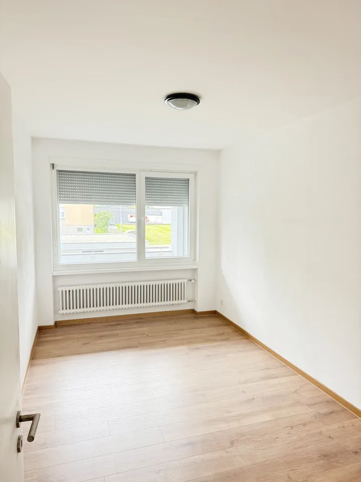 Raffiniertes 3,5-Zimmer-Apartment mit Terrasse in mittlerem bis hohem Standard