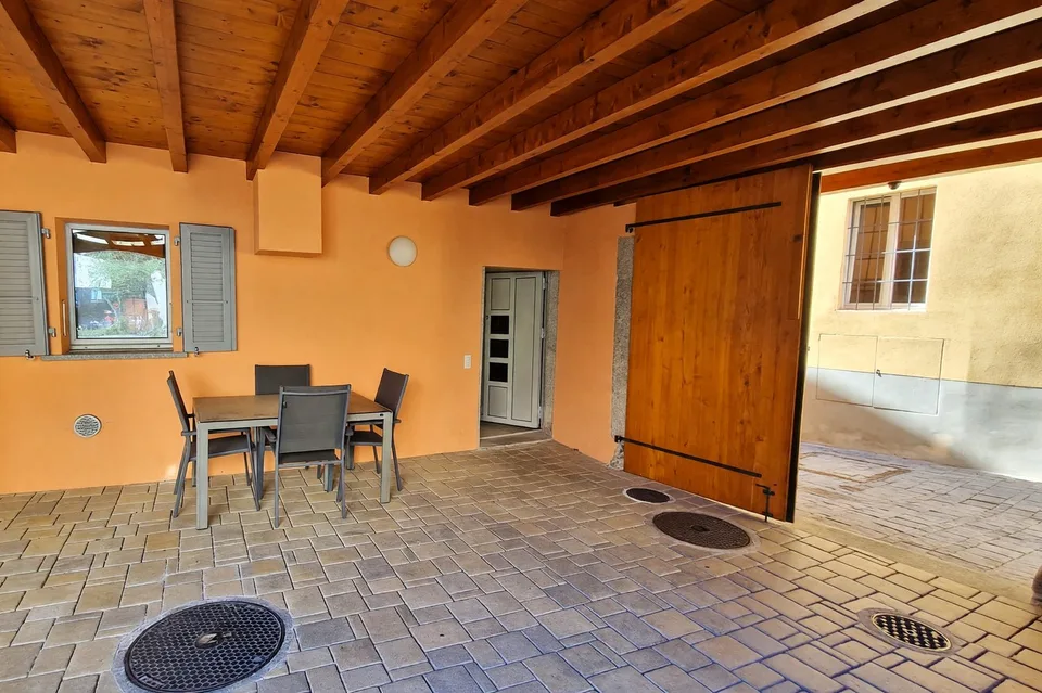 Wunderschönes Appartement 4,5 mit Terrasse und Kamin