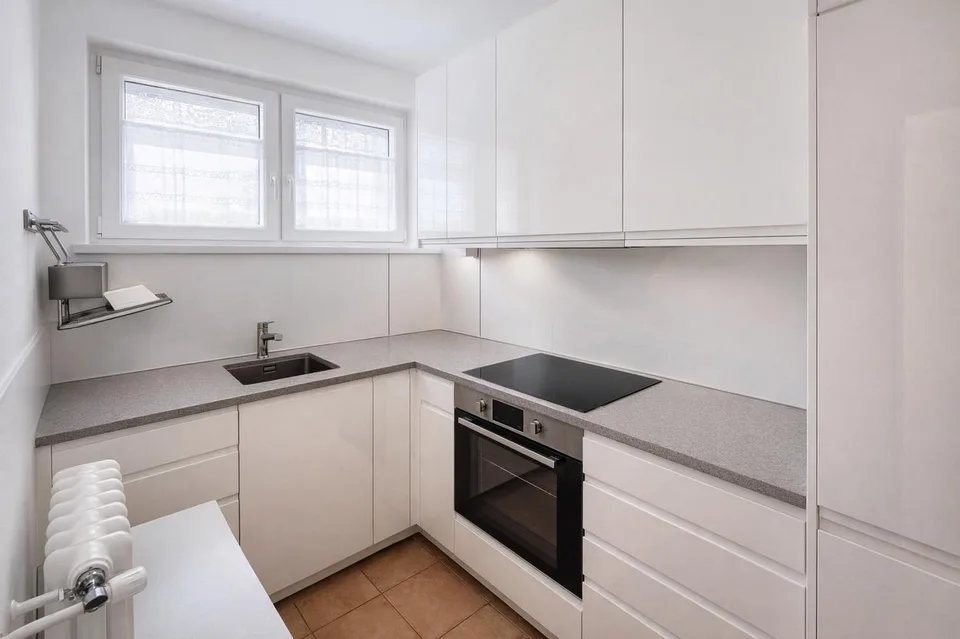 Angenehme helle 2,5-Zimmer-Wohnung mit großem Balkon