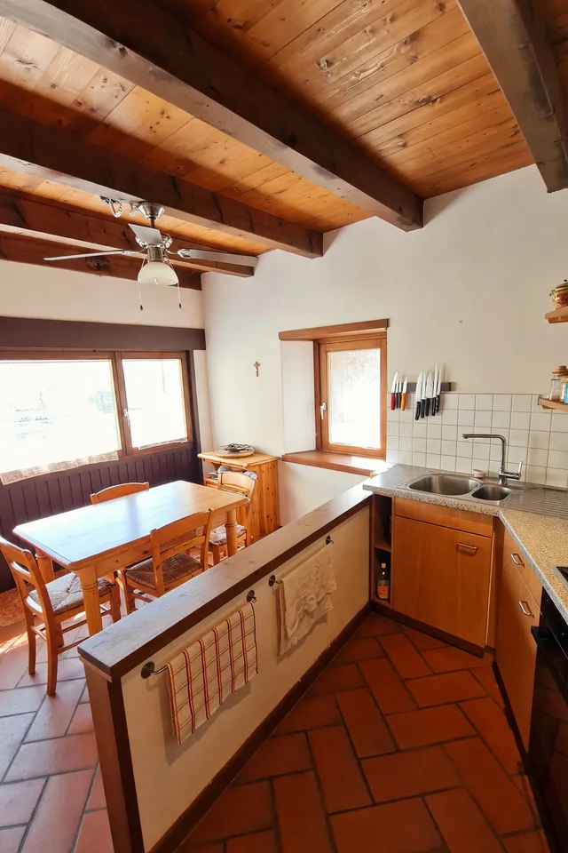 Schönes Einfamilienhaus mit 3,5 Zimmern zu einem interessanten Preis und mit interessanten Nebenkosten.